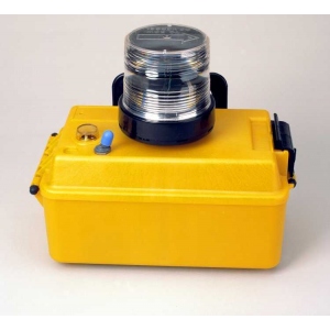 LED Barge Light - Amber Flash w/Magnets LED Barge Light - Amber Flash w/Magnets