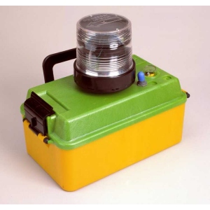 LED Barge Light - Green w/Magnets LED Barge Light - Green w/Magnets